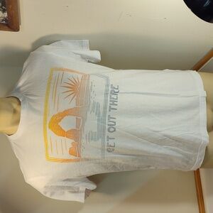 American Eagle Super Soft Tee Women's M Medium Get Out There Graphic